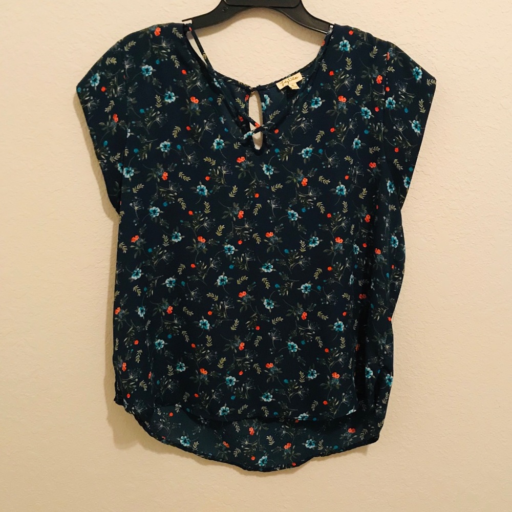 Lily White floral top